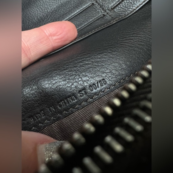 Authentic vintage Celine Wallet - Picture 8 of 11